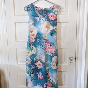 Floral pencil dress